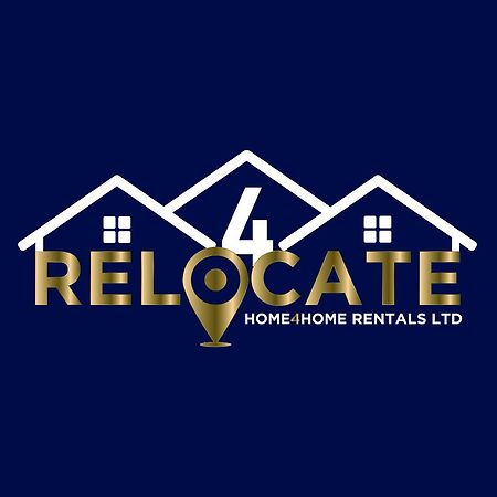 Luxury 1 Bedroom Serviced Apartment With Roof Terrace & Gym Stevenage Exterior foto