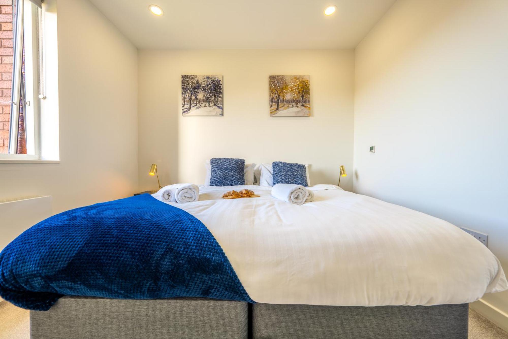 Luxury 1 Bedroom Serviced Apartment With Roof Terrace & Gym Stevenage Exterior foto