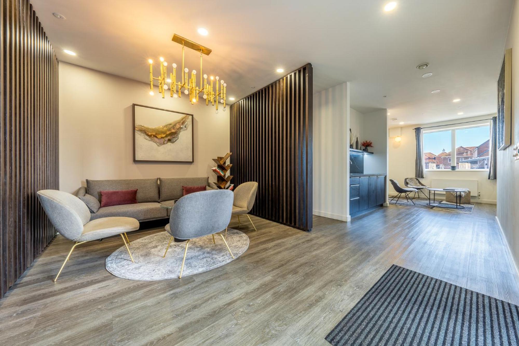 Luxury 1 Bedroom Serviced Apartment With Roof Terrace & Gym Stevenage Exterior foto